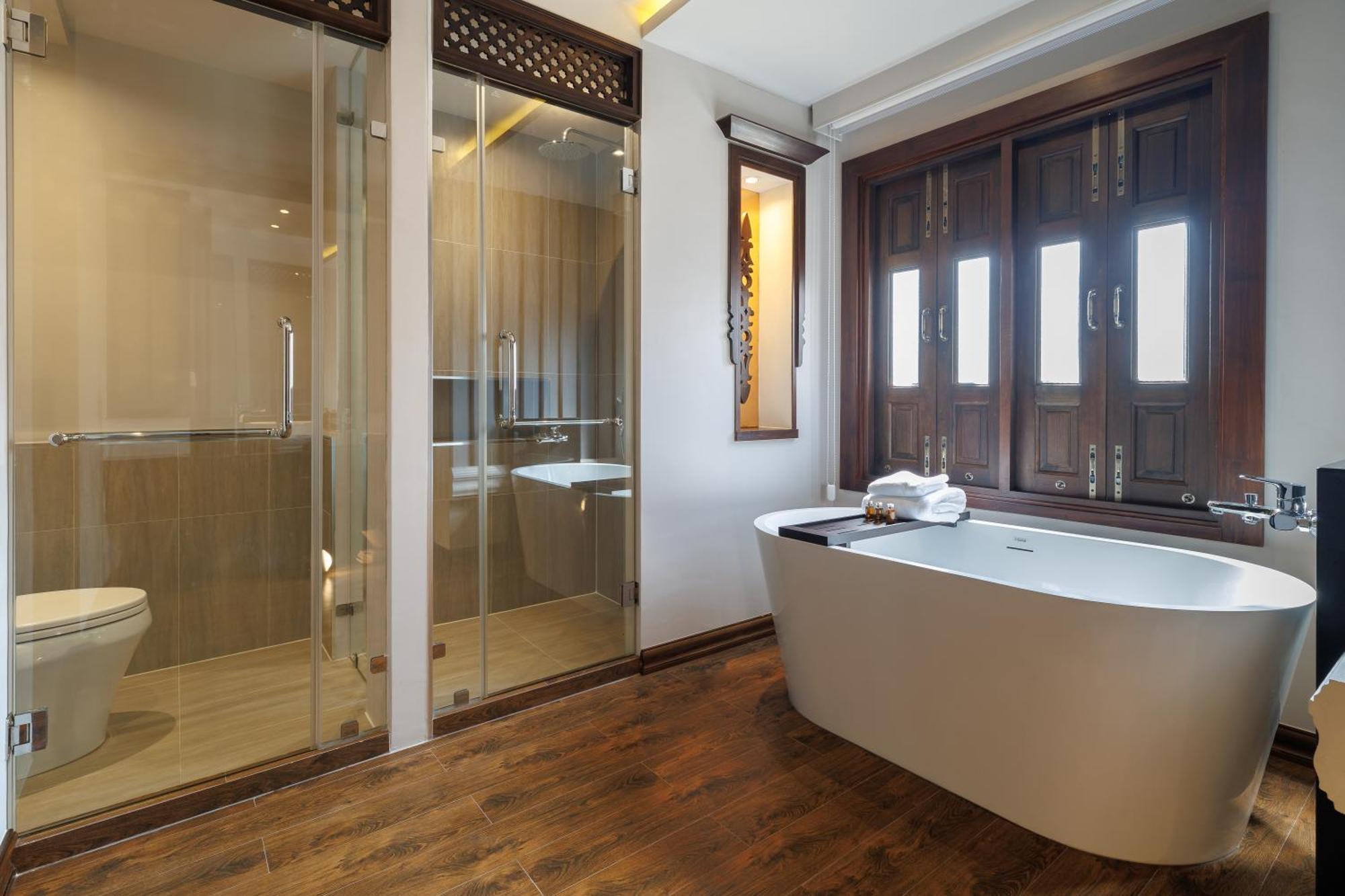 Akira Thaphae Hotel Chiang Mai Exteriör bild