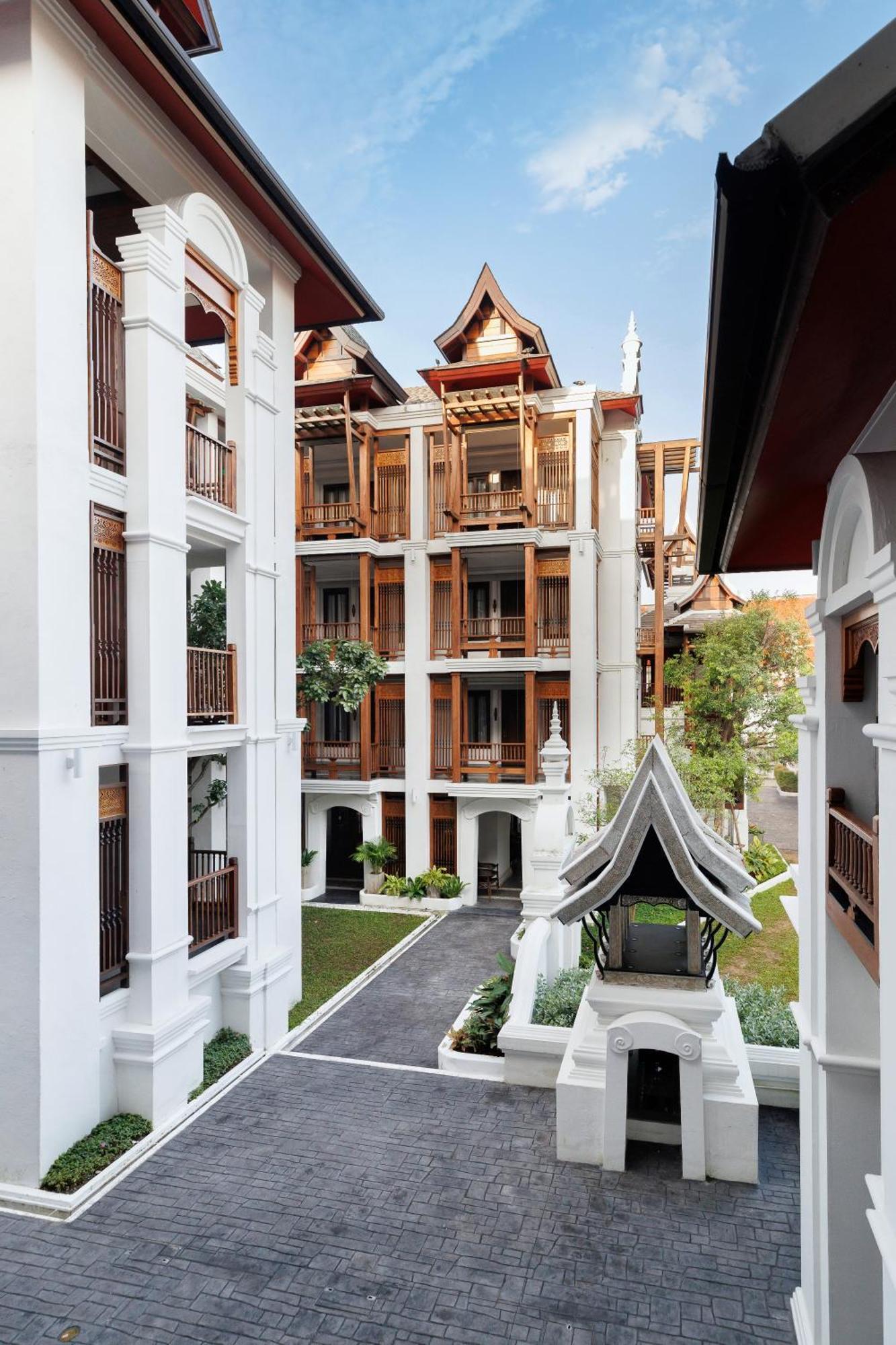 Akira Thaphae Hotel Chiang Mai Exteriör bild