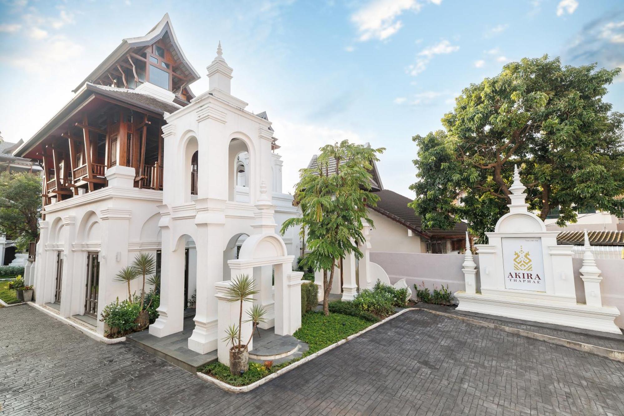 Akira Thaphae Hotel Chiang Mai Exteriör bild